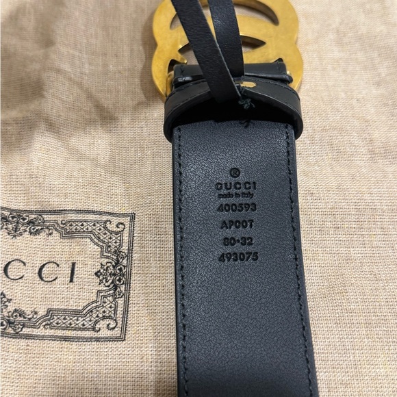 Authentic Gucci Marmont Wide Belt Size 80 (Black Leather & Gold-Toned Hardware) - Picture 4 of 8